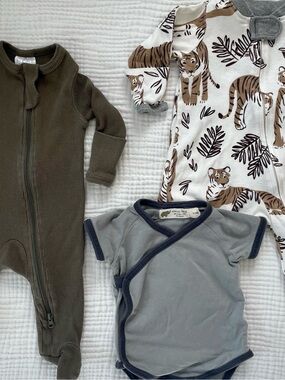 Organic cotton baby bundle size 0-3 Monica + andy, Mebie Baby, Honest Baby 3pc